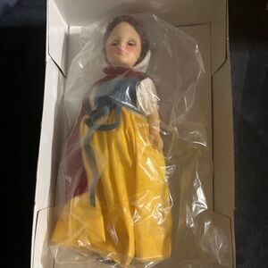 Effanbee Snow White doll